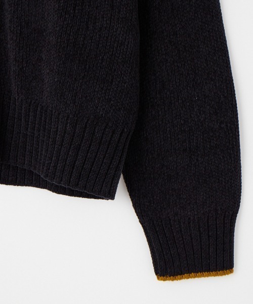 FRED PERRY（フレッドペリー）の「【WEB先行予約】[FRED PERRY/フレッドペリー] 別注 ワンポイントロゴ刺繍 Vネック モールニットカーディガン（カーディガン/ボレロ・レディース・ブラック/ネイビー/キャメル・S/M/L）」の8枚目の写真