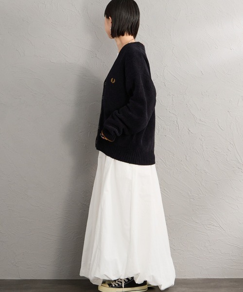FRED PERRY（フレッドペリー）の「【WEB先行予約】[FRED PERRY/フレッドペリー] 別注 ワンポイントロゴ刺繍 Vネック モールニットカーディガン（カーディガン/ボレロ・レディース・ブラック/ネイビー/キャメル・S/M/L）」の12枚目の写真