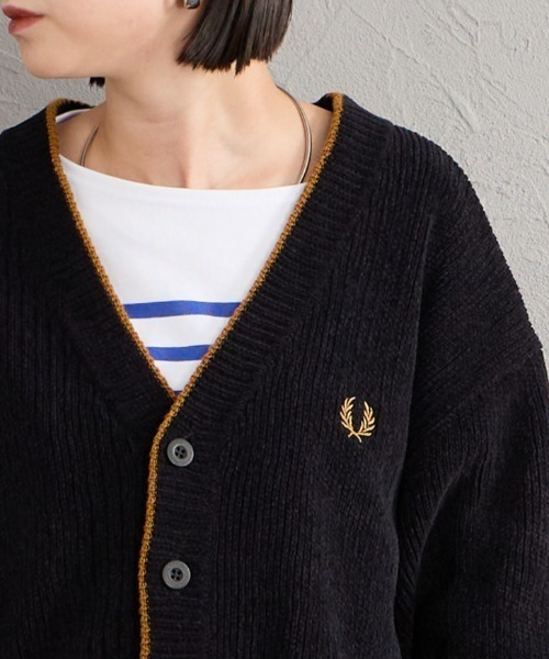 FRED PERRY（フレッドペリー）の「【WEB先行予約】[FRED PERRY/フレッドペリー] 別注 ワンポイントロゴ刺繍 Vネック モールニットカーディガン（カーディガン/ボレロ・レディース・ブラック/ネイビー/キャメル・S/M/L）」の14枚目の写真