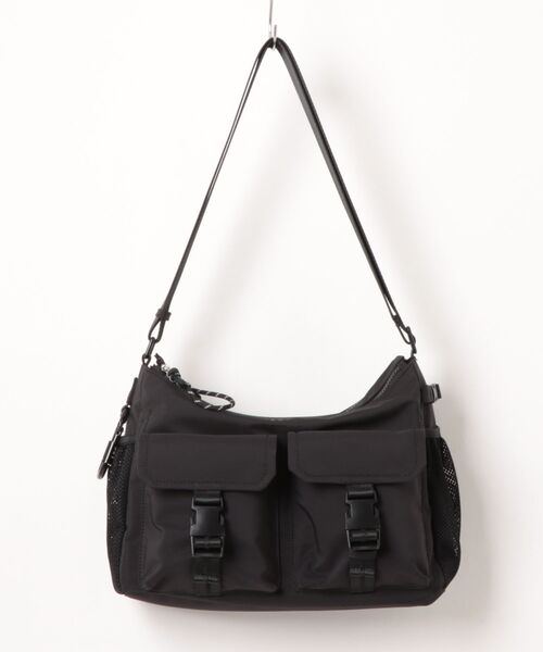 A.P.C.(アーペーセー)の「SAC TREK(バックパック/リュック・メンズ・ブラック・ONESIZE)」の1枚目の写真