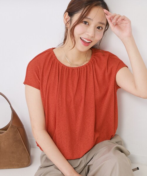 COUP DE CHANCE（クードシャンス）の「【手洗い可／日本製】ギャザーデザインプルオーバー（Tシャツ/カットソー・レディース・レンガ/ネイビー/ライトグレー系5/ライトグレー・38/34）」の4枚目の写真