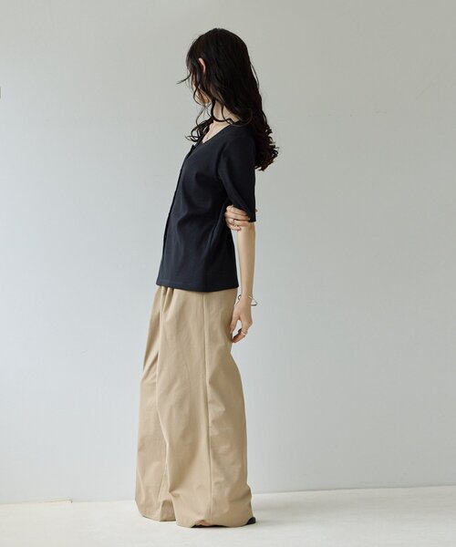 DISCOAT(ディスコート)の「【Noka】レースレイヤード風プルオーバー(Tシャツ/カットソー・レディース・オフホワイト/ブラック/グレー・FREE)」の11枚目の写真