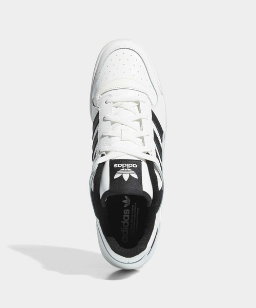adidas(アディダス)の「フォーラム ロー CL / Forum Low CL / アディダスオリジナルス adidas Originals(スニーカー・メンズ・ホワイト×ブラック・22.0cm/22.5cm/23.0cm/23.5cm/24.0cm/24.5cm/25.0cm/25.5cm/26.0cm/26.5cm/27.0cm/27.5cm/28.0cm/28.5cm/29.0cm)」の2枚目の写真