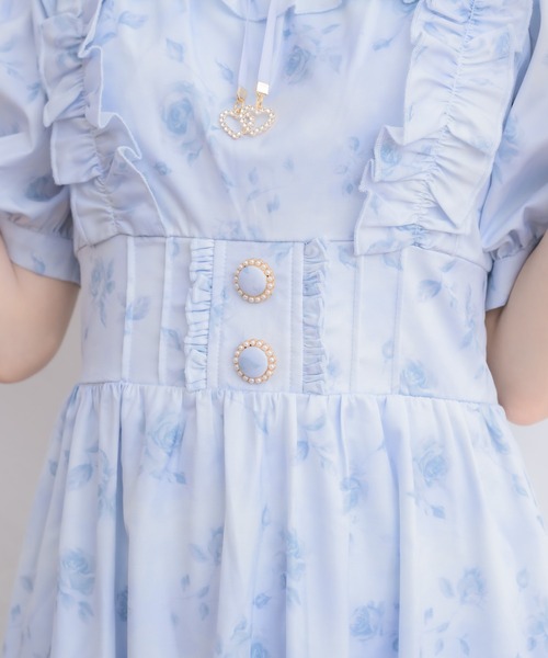 couture BY ROJITA(クチュールバイロジータ)の「ローズプリントオフショルフリルワンピース(ワンピース・レディース・ホワイト/ピンク/ブルー・FREE)」の10枚目の写真