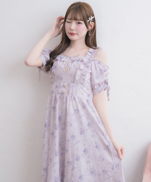 couture BY ROJITA(クチュールバイロジータ)の「ローズプリントオフショルフリルワンピース(ワンピース・レディース・ホワイト/ピンク/ブルー・FREE)」の14枚目の写真