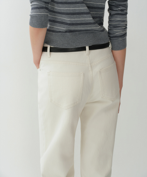 MUSINSA STANDARD WOMAN（ムシンサスタンダードウーマン）の「ウィメンズエッセンシャルルーズストレートデニムパンツ[クリーム]（デニムパンツ・レディース・その他・24/25/26/27/28/29/30/23/32）」の6枚目の写真