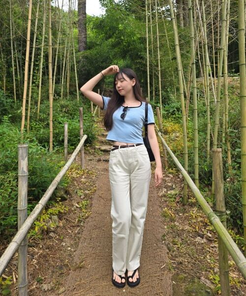 MUSINSA STANDARD WOMAN（ムシンサスタンダードウーマン）の「ウィメンズエッセンシャルルーズストレートデニムパンツ[クリーム]（デニムパンツ・レディース・その他・24/25/26/27/28/29/30/23/32）」の3枚目の写真