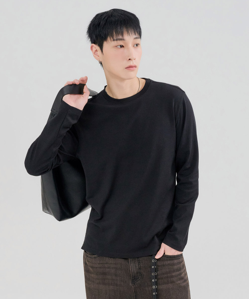 CHASECULT(チェイスカルト)の「メンズエッセンシャル長袖Tシャツ-FEZK5101B03(Tシャツ/カットソー・メンズ・ブラック・95/100/105/110)」の2枚目の写真