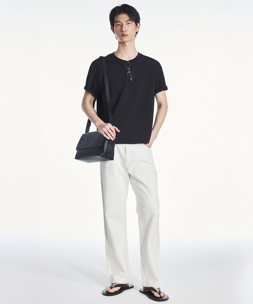 TNGT(ティーエヌジーティー)の「TNGT(ティーエヌジーティー)ミニマル クロップドTシャツ(Tシャツ/カットソー・メンズ・ブラック/ライトグレー・L/M)」の4枚目の写真