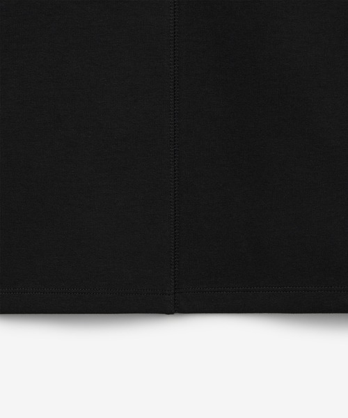 TNGT(ティーエヌジーティー)の「TNGT(ティーエヌジーティー)ミニマル クロップドTシャツ(Tシャツ/カットソー・メンズ・ブラック/ライトグレー・L/M)」の13枚目の写真