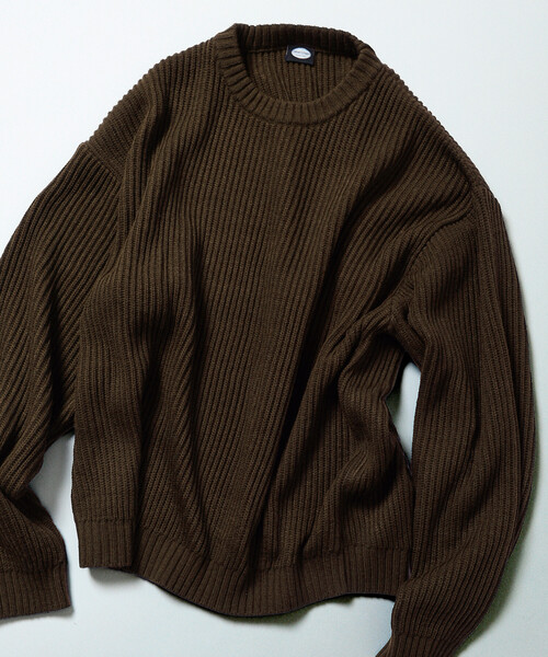 FREAK'S STORE（フリークスストア）の「限定展開 リラックスフィット 畦編み クルーネック ニット（ニット/セーター・メンズ・ブラック/ブラウン/レッド/グリーン/イエロー/スミクロ・MEDIUM/SMALL/LARGE）」の4枚目の写真