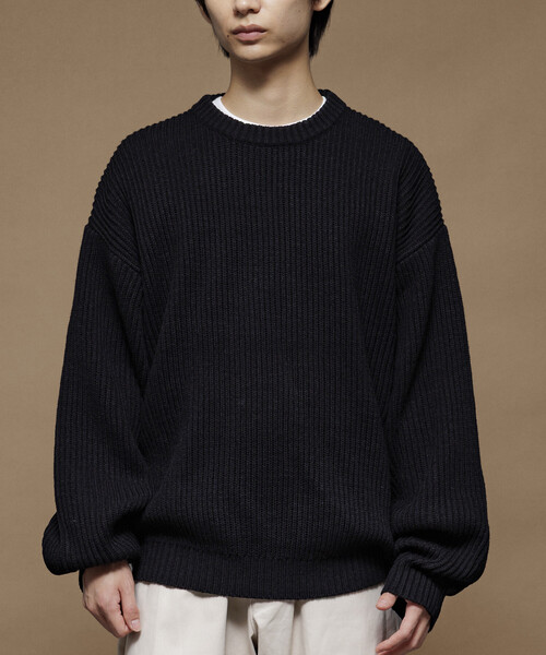 FREAK'S STORE（フリークスストア）の「限定展開 リラックスフィット 畦編み クルーネック ニット（ニット/セーター・メンズ・ブラック/ブラウン/レッド/グリーン/イエロー/スミクロ・MEDIUM/SMALL/LARGE）」の22枚目の写真