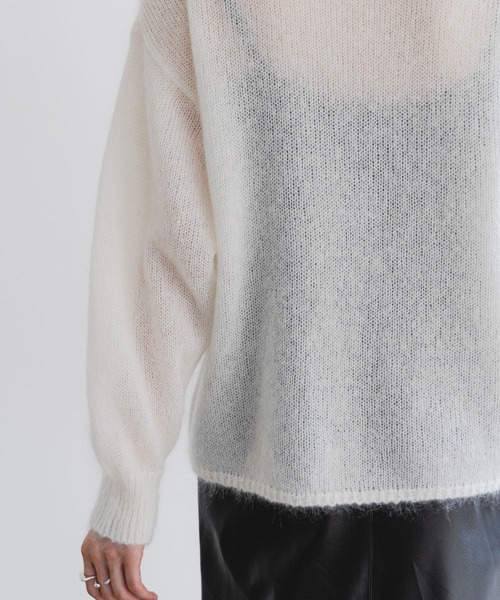 URBAN RESEARCH(アーバンリサーチ)の「『WEB/一部店舗限定カラー』ヘアリールーズニット(ニット/セーター・レディース・オフホワイト/グレー系その他/ブラウン系その他/ライトピンク/イエロー・FREE)」の11枚目の写真