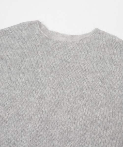 URBAN RESEARCH(アーバンリサーチ)の「『WEB/一部店舗限定カラー』ヘアリールーズニット(ニット/セーター・レディース・オフホワイト/グレー系その他/ブラウン系その他/ライトピンク/イエロー・FREE)」の17枚目の写真
