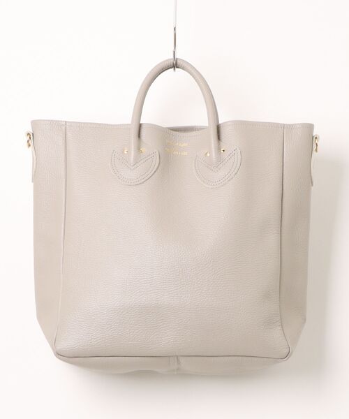 YOUNG&OLSEN The DRYGOODS STORE(ヤングアンドオルセン)の「【YOUNG&OLSEN】EMBOSSED LEATHER D TOTE M(トートバッグ・レディース・ブラック/ベージュ/ブラウン・FREE)」の3枚目の写真
