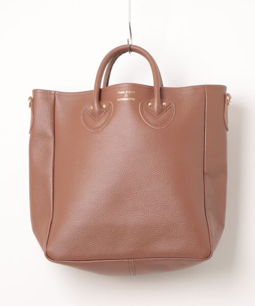 YOUNG&OLSEN The DRYGOODS STORE(ヤングアンドオルセン)の「【YOUNG&OLSEN】EMBOSSED LEATHER D TOTE M(トートバッグ・レディース・ブラック/ベージュ/ブラウン・FREE)」の2枚目の写真