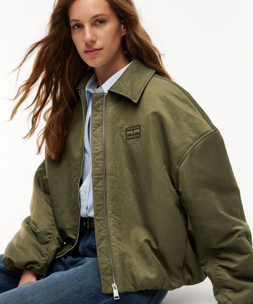 tommy jeans(トミー ジーンズ)の「ファーカラーユーティリティボンバージャケット(ブルゾン・レディース・グレー・SMALL/X-SMALL/MEDIUM)」の3枚目の写真