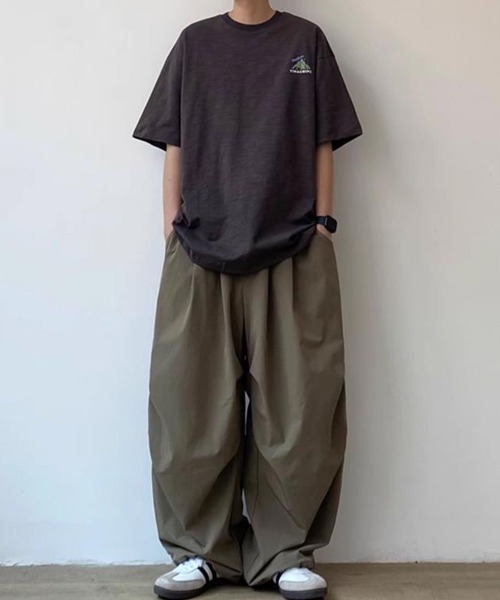 KELVIN(ケルヴァン)の「Wide Parachute Pants ワイドパラシュートパンツ(その他パンツ・メンズ・カーキ系/ブラック・MEDIUM/LARGE)」の8枚目の写真