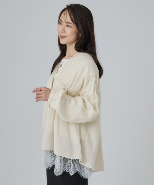 SHOO・LA・RUE(シューラルー)の「【S-LL/洗濯機可】着痩せシルエット シャーリングシャツカーディガン(カーディガン/ボレロ・レディース・ブラウン系その他/チャコールグレー/アイボリー/パープル系・01/02/04/03)」の13枚目の写真