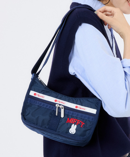 LeSportsac(レスポートサック)の「【LeSportsac×Miffy】SMALL EVERYDAY BAG ミッフィーロゴパッチワーク(ショルダーバッグ・レディース・ブルー・FREE)」の2枚目の写真