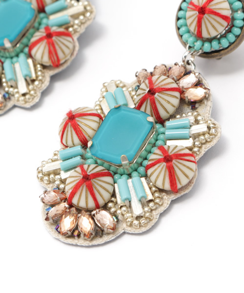 URBAN RESEARCH DOORS WOMENS（アーバンリサーチ ドアーズ ウィメンズ）の「RUCHI CREATIONS イヤリング（イヤリング・レディース・ブルー・ONE）」の3枚目の写真