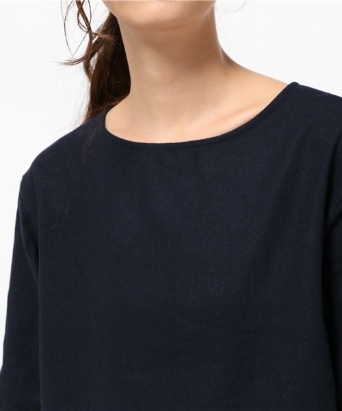 LBC(エルビーシー)の「nカラーフラノ袖フリルプルオーバー(シャツ/ブラウス・レディース・ネイビー/チャコールグレー/ライトブラウン・MEDIUM)」の7枚目の写真