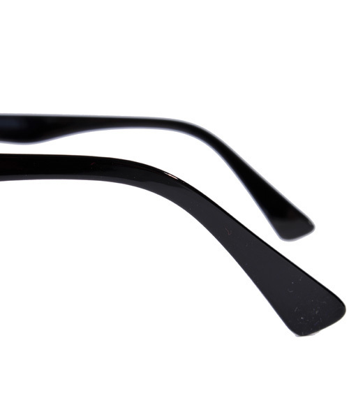 ８(eight)（エイト）の「ウェリントン サングラス 伊達メガネ 専用ケース付き（サングラス・メンズ・ブラウン/ブラック×ブルー/ブラック/ブラウン系その他/ブラウン×イエロー/ブラック系その他/ブラック×パープル・FREE）」の18枚目の写真