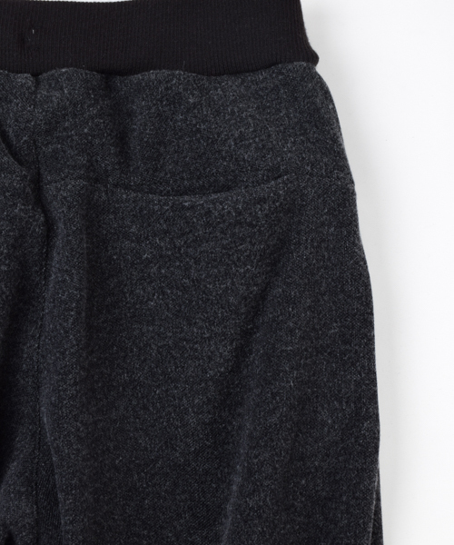 OURET（オーレット）の「WOOL CASHMERE COTTON SWEAT RIB JODHPURS PANTS（その他パンツ・メンズ・グレー系その他/ベージュ系その他・1/2/3）」の10枚目の写真