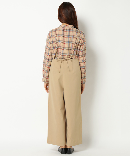 LBC(エルビーシー)の「キャミサロペット(サロペット/オーバーオール・レディース・ブラック/ベージュ・MEDIUM)」の5枚目の写真