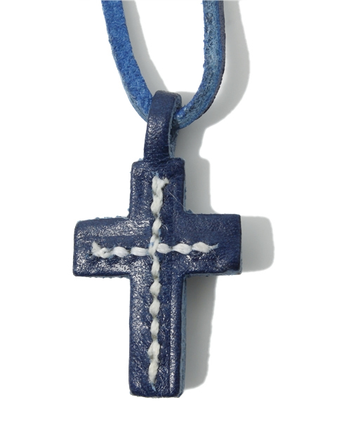 BEAMS（ビームス）の「ANGLO LEATHER CRAFT / クロス レザーネックレス（ネックレス・メンズ・ホワイト/ブラック/ブラウン/グリーン/ブルー系その他・ONE SIZE）」の13枚目の写真