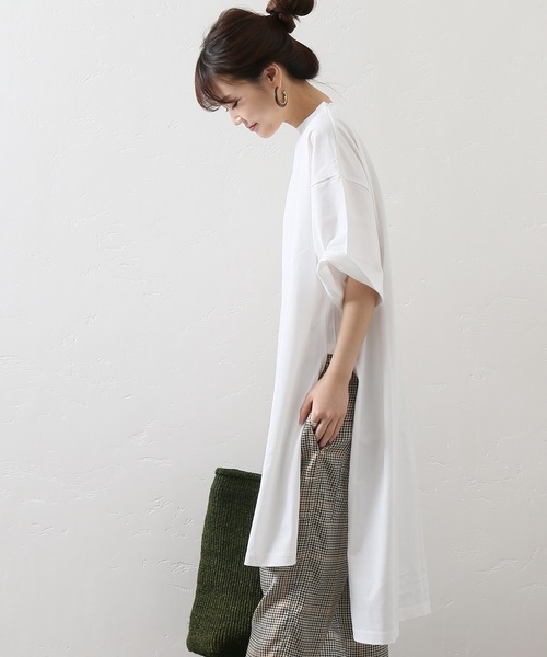 JOURNAL STANDARD（ジャーナルスタンダード）の「クリアジャージークルーネックスリットチュニックプルオーバー◆#（チュニック・レディース・ホワイト/ブラック/ブルー/マスタード・FREE）」の14枚目の写真