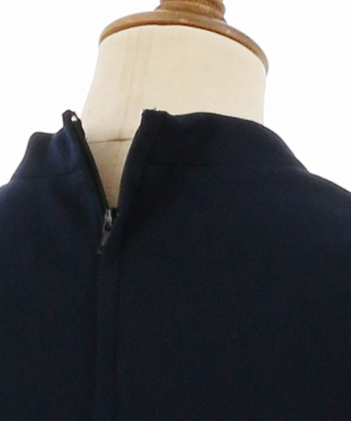 Catherine Cottage（キャサリンコテージ）の「スタンドカラー ポンチワンピース（ワンピース・キッズ・ネイビー/ピンク/ブラック・110/120/130/140/150）」の9枚目の写真