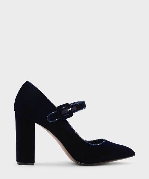CHARLES & KEITH（チャールズ & キース）の「ブロックヒールメリージェーン / BLOCK HEEL MARY JANES（ローファー・レディース・ブラック/レッド/ダークブルー・22.5cm/23cm/23.5cm/24.5cm/25cm/25.5cm/26.0cm）」の2枚目の写真