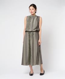 ウエスト絞り に該当するレディースのワンピース 袖なし ファッション通販 Zozotown