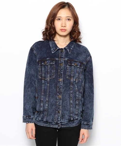 WEGO（ウィゴー）の「WEGO/BIG Gジャン（デニムジャケット・レディース・インディゴブルー/ライトインディゴブルー・FREE）」の8枚目の写真