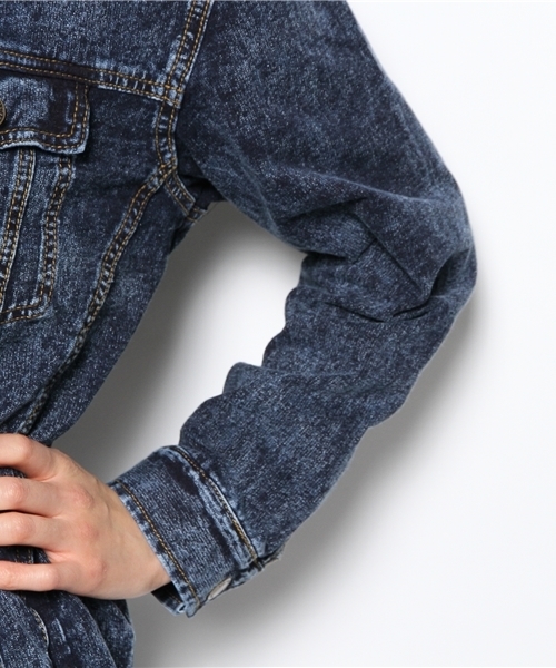 WEGO（ウィゴー）の「WEGO/BIG Gジャン（デニムジャケット・レディース・インディゴブルー/ライトインディゴブルー・FREE）」の6枚目の写真