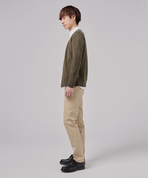 ZOZO（ゾゾ）の「ホールガーメントコットンVネックニットカーディガン（パターンオーダー）／カーキ[MEN]（カーディガン/ボレロ・メンズ・カーキ・マルチサイズ）」の8枚目の写真