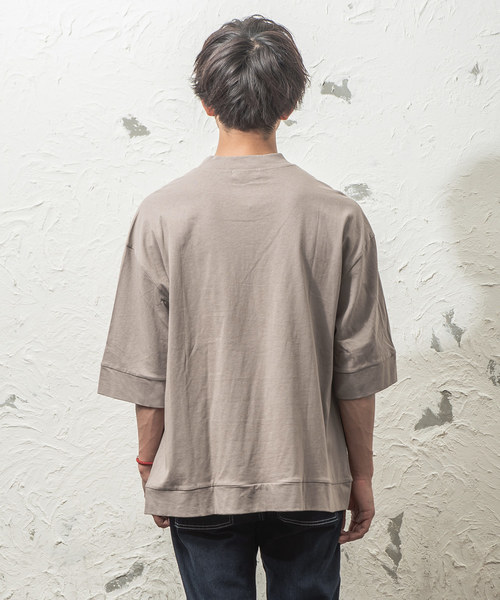 MinoriTY（マイノリティ）の「ポケット付きビッグTシャツ　ビッグシルエット（Tシャツ/カットソー・メンズ・ブラック/ネイビー/モカ/ブラウン/ブルー/ベージュ・L/M）」の19枚目の写真