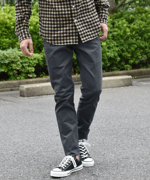 SHIPS(シップス)の「SC: カラー テーパード チノパンツ 19FW(チノパンツ)」|チャコールグレー