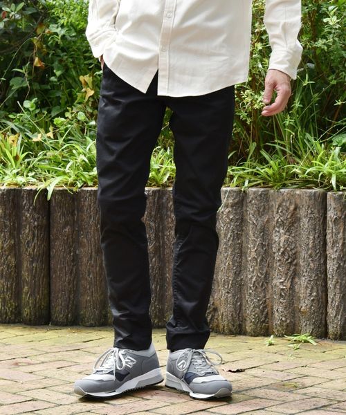 SHIPS(シップス)の「SC: カラー テーパード チノパンツ 19FW(チノパンツ・メンズ・チャコールグレー/ブラック/ネイビー/ブルー/レンガ/ベージュ/ナチュラル/オリーブ・32inch/30inch/34inch/31inch/29inch/33inch)」の2枚目の写真