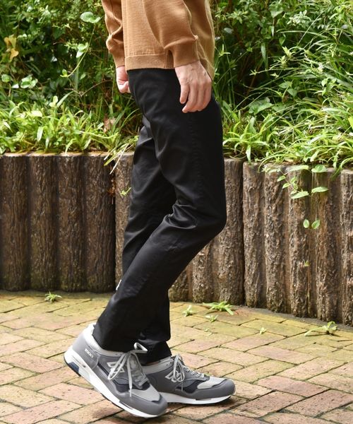 SHIPS(シップス)の「SC: カラー テーパード チノパンツ 19FW(チノパンツ・メンズ・チャコールグレー/ブラック/ネイビー/ブルー/レンガ/ベージュ/ナチュラル/オリーブ・32inch/30inch/34inch/31inch/29inch/33inch)」の14枚目の写真