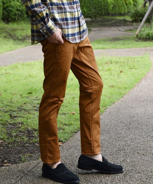 SHIPS(シップス)の「SC: カラー テーパード チノパンツ 19FW(チノパンツ・メンズ・チャコールグレー/ブラック/ネイビー/ブルー/レンガ/ベージュ/ナチュラル/オリーブ・32inch/30inch/34inch/31inch/29inch/33inch)」の18枚目の写真
