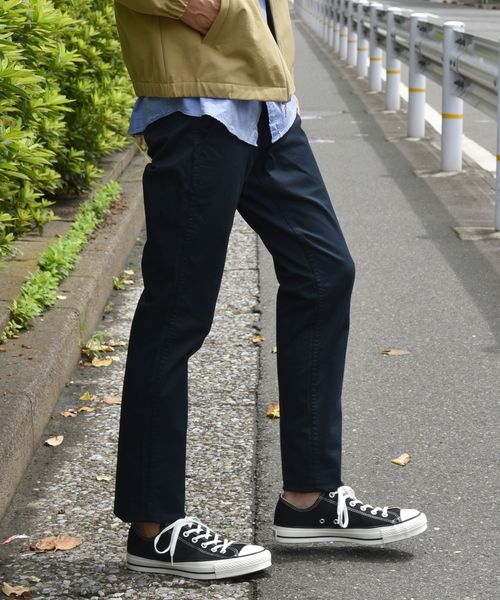 SHIPS(シップス)の「SC: カラー テーパード チノパンツ 19FW(チノパンツ・メンズ・チャコールグレー/ブラック/ネイビー/ブルー/レンガ/ベージュ/ナチュラル/オリーブ・32inch/30inch/34inch/31inch/29inch/33inch)」の21枚目の写真