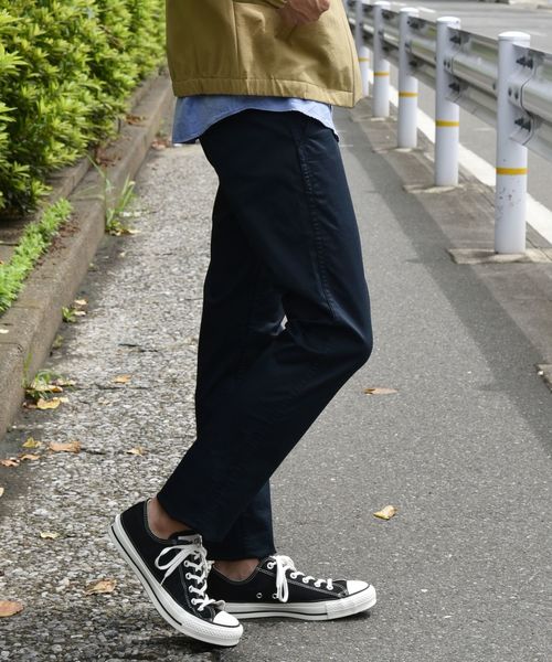 SHIPS(シップス)の「SC: カラー テーパード チノパンツ 19FW(チノパンツ・メンズ・チャコールグレー/ブラック/ネイビー/ブルー/レンガ/ベージュ/ナチュラル/オリーブ・32inch/30inch/34inch/31inch/29inch/33inch)」の22枚目の写真