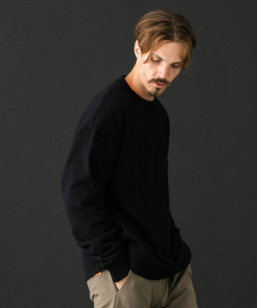 UNITED TOKYO(ユナイテッドトウキョウ)の「裏毛スウェットプルオーバー(スウェット・メンズ・ブラック/ベージュ/オフホワイト/カーキ/ライム・1/2/3)」の17枚目の写真