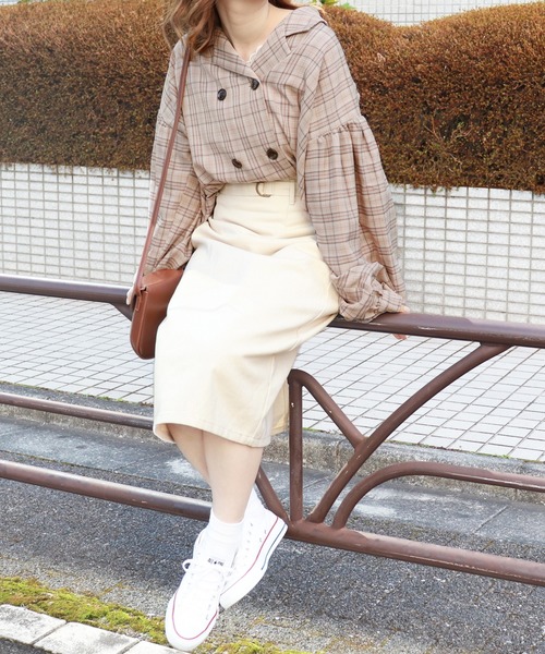 PairPair（ペアペア）の「無地＆チェック袖ボリューム開襟ブラウス（シャツ/ブラウス・レディース・ベージュ/ライトグリーン/アイボリー/ブルーグレー/モカ/ブラウン系その他・FREE）」の18枚目の写真