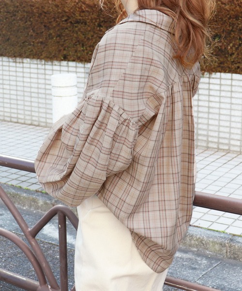 PairPair（ペアペア）の「無地＆チェック袖ボリューム開襟ブラウス（シャツ/ブラウス・レディース・ベージュ/ライトグリーン/アイボリー/ブルーグレー/モカ/ブラウン系その他・FREE）」の20枚目の写真