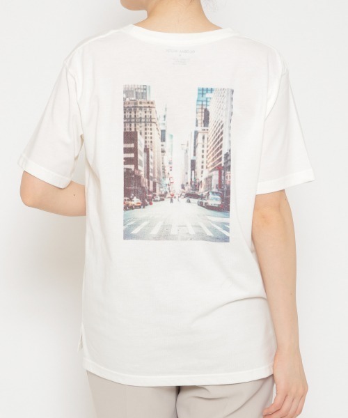 GLOBAL WORK（グローバルワーク）の「アソートプリントＴ/875212（Tシャツ/カットソー・レディース・ホワイト/ホワイト系その他2/ベージュ系その他3/アイボリー/ブラック/ホワイト系その他3/ダークグレー・MEDIUM/LARGE）」の11枚目の写真