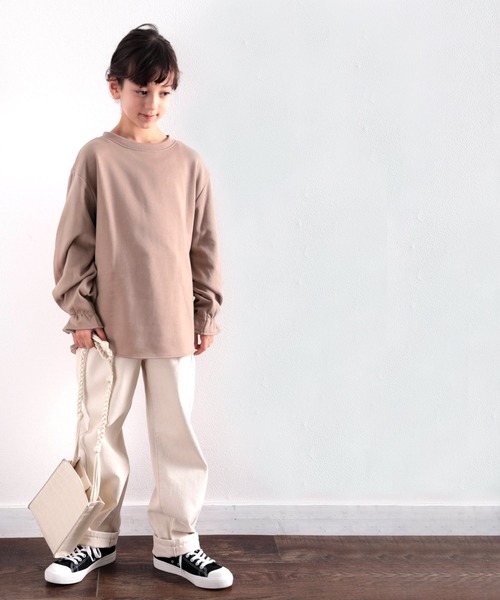 classicalelf（クラシカルエルフ）の「キッズ パフスリーブクルーネックシンプル無地プルオーバーカットソー(長袖)（スウェット・キッズ・パープル/アイボリー/モカ・130/140/150）」の11枚目の写真