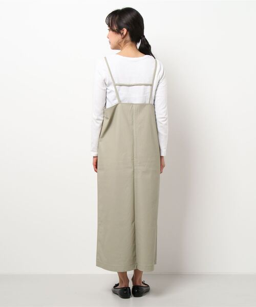 INTERPLANET（インタープラネット）の「フェイクレザークロスキャミワンピース（ワンピース・レディース・チャコールグレー/グレイッシュベージュ/オリーブ・FREE）」の5枚目の写真